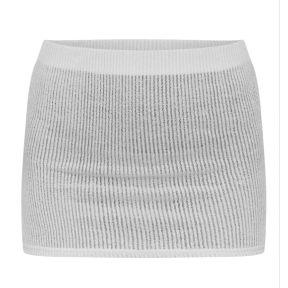 PrettyLittleThing 2 Piece Outfit Sheer Top and Bottom Top Size 2 Bottom Size 0 - Picture 9 of 9